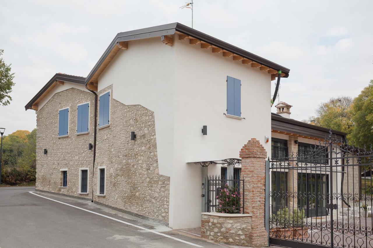 Corte Mira Bed and Breakfast Lonato del Garda Exterior foto